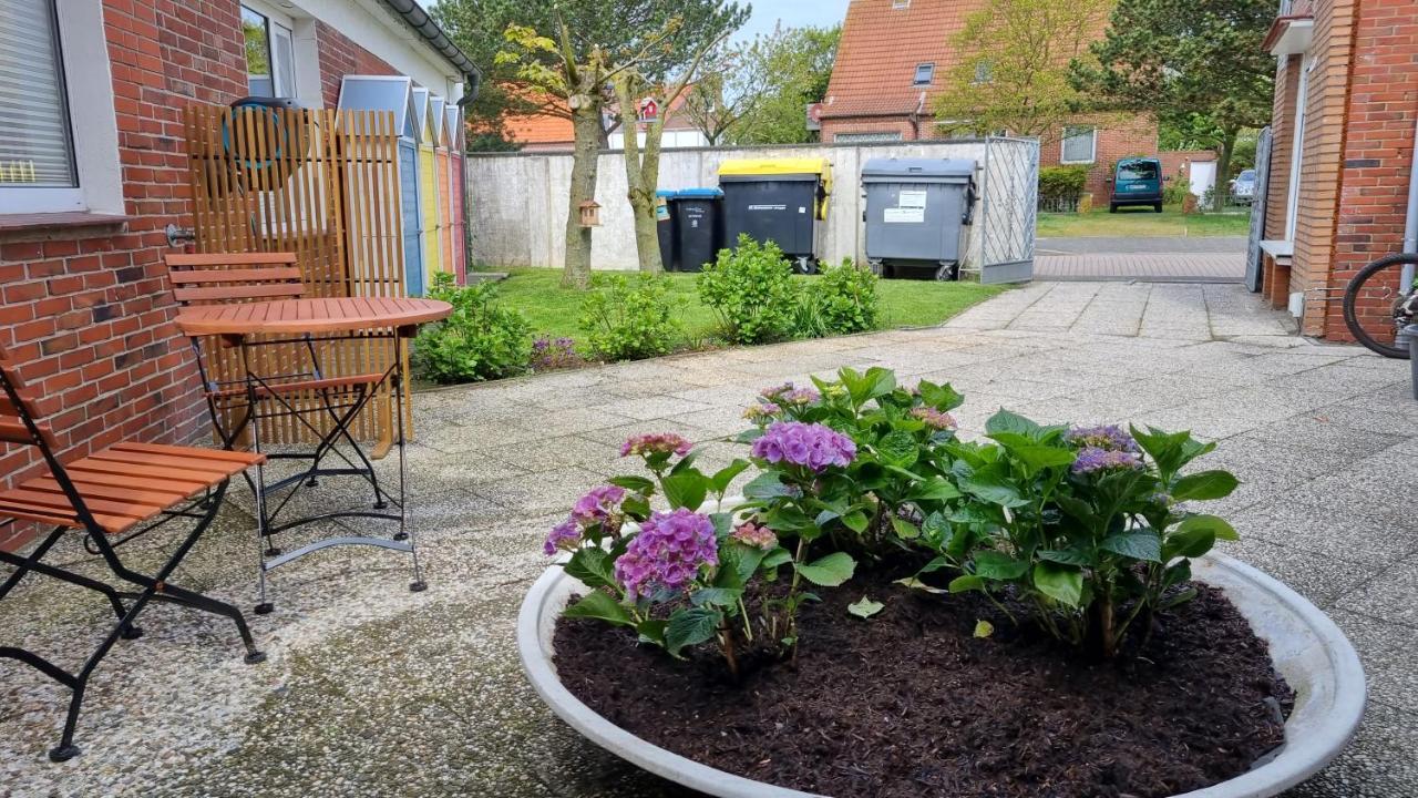Haus Polarstern Ferienwohnung Orion Borkum Esterno foto